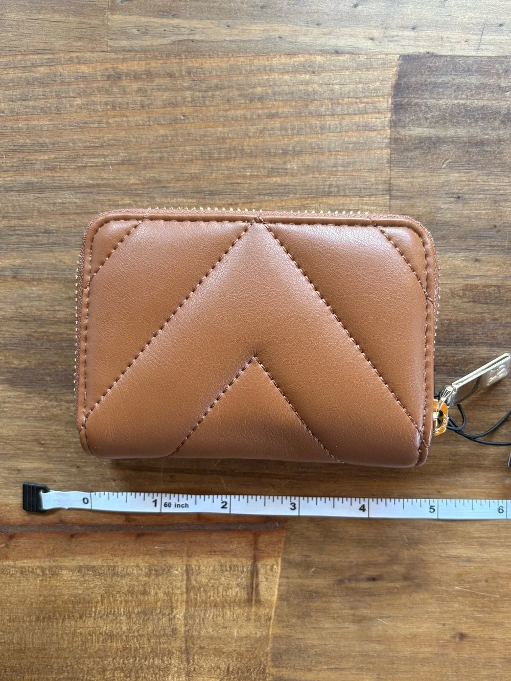 Victoria’s Secret Quilted Zip-Around Wallet - Picture 4 of 7